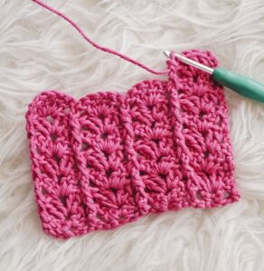 Post & Shells – Crochet Stitch – Blanket - Crochet Easy Patterns