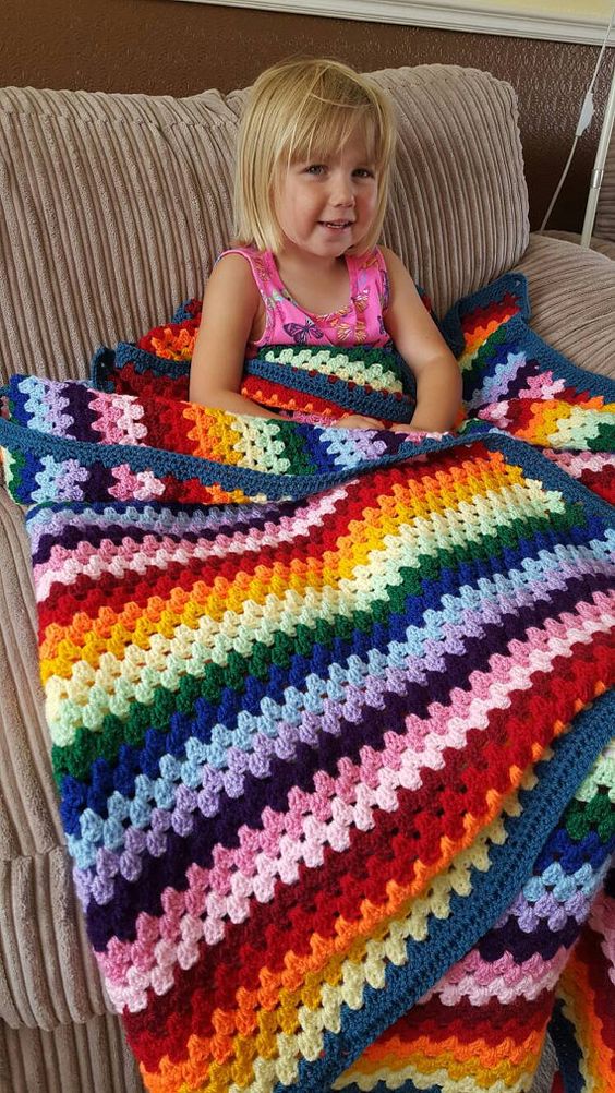 Granny Spike Stitch Blanket in Rainbow - Crochet Easy Patterns